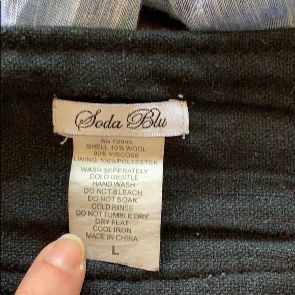 Wool Patterned Mini Skirt - Picture 4 of 4